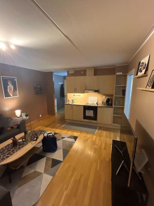 Modern And Central Apartment - Solsiden Trondheim - Up To 6 People ภายนอก รูปภาพ