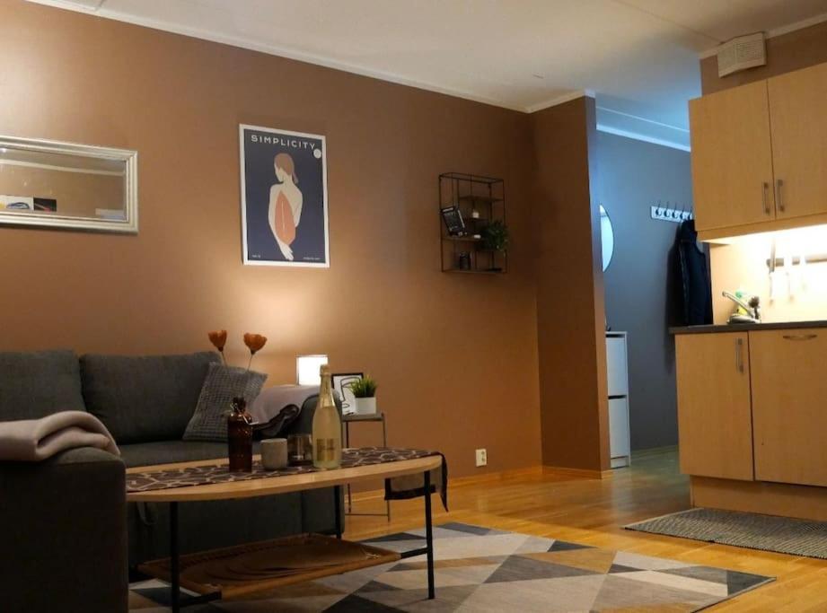 Modern And Central Apartment - Solsiden Trondheim - Up To 6 People ภายนอก รูปภาพ